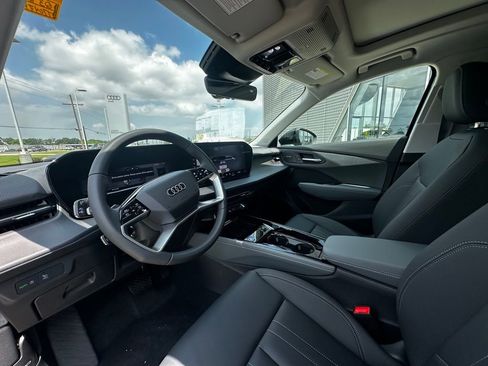 New 2026 Audi Q3 quattro 2.0T AWD/4WD image 12