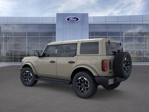 New 2026 Ford Bronco Outer Banks AWD/4WD image 4