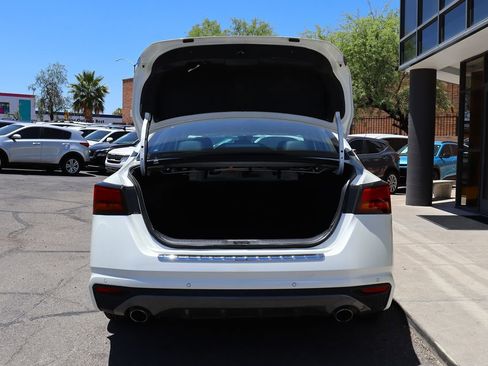 Used 2020 Nissan Altima 2.5 SR FWD image 22