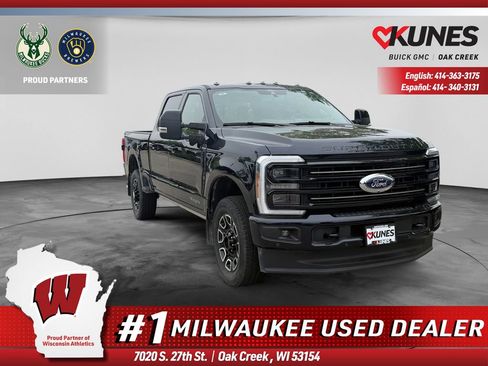 Used 2025 Ford F250 Platinum AWD/4WD image 1