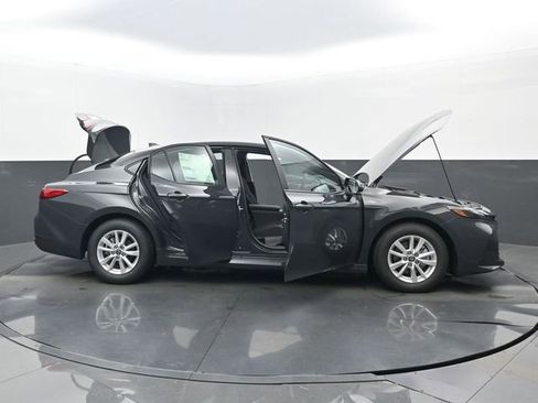 New 2026 Toyota Camry LE image 30