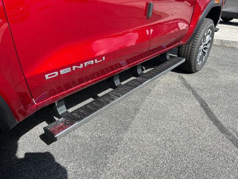 New 2026 GMC Canyon Denali AWD/4WD image 5