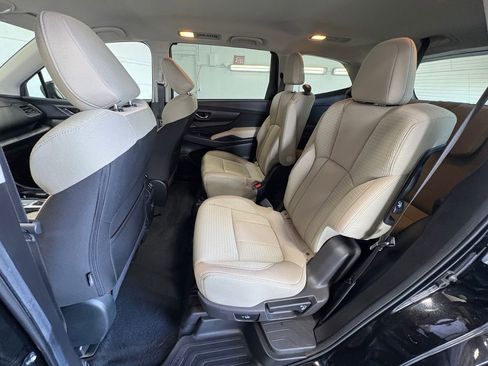 Used 2024 Subaru Ascent Premium w/ Convenience Package image 23