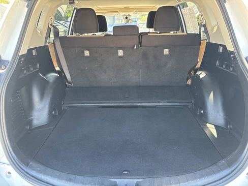 Used 2018 Toyota RAV4 XLE AWD/4WD image 26