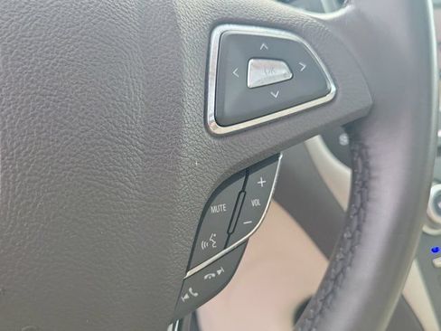 Certified 2019 Lincoln MKC Reserve FWD image 27