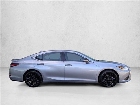 Used 2024 Lexus ES 350 F Sport image 4