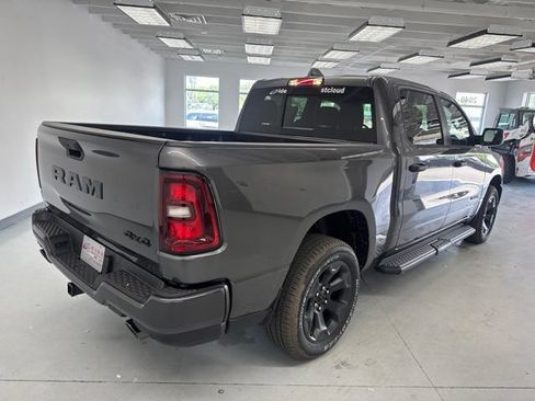 New 2026 RAM 1500 Express AWD/4WD image 9