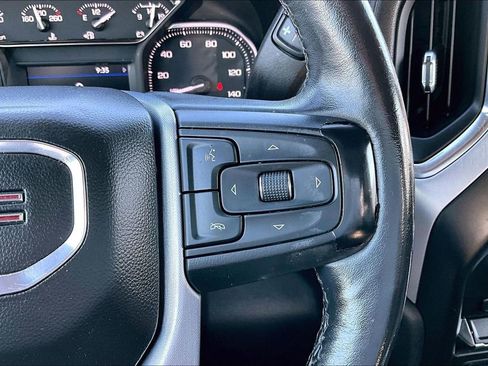 Used 2021 GMC Sierra 1500 SLT image 24