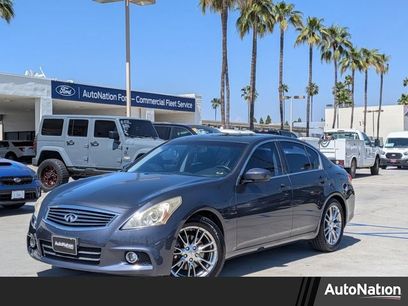 Used 2011 INFINITI G37 Journey w/ Premium Pkg