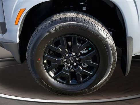New 2026 Nissan Frontier SV AWD/4WD image 12