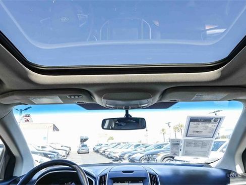 Used 2018 Ford Edge SEL w/ Equipment Group 201A image 16