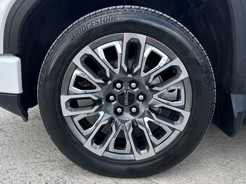 Used 2023 GMC Sierra 1500 Denali Ultimate image 59