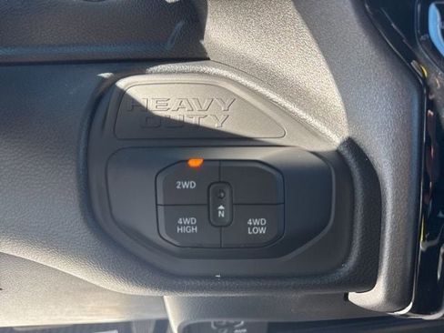 New 2026 RAM 2500 Tradesman AWD/4WD image 17