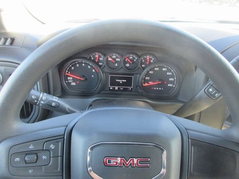 New 2026 GMC Sierra 1500 Pro w/ Pro Value Package AWD/4WD image 17