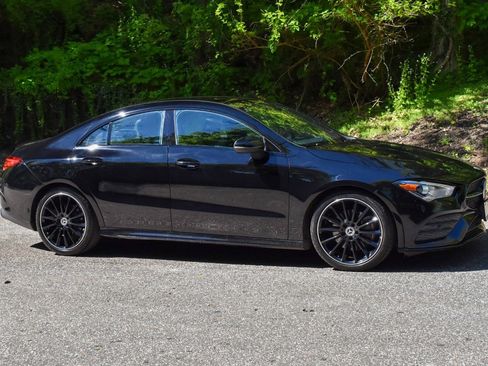 Used 2020 Mercedes-Benz CLA 250 image 9