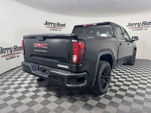 Used 2024 GMC Sierra 1500 Elevation image 10