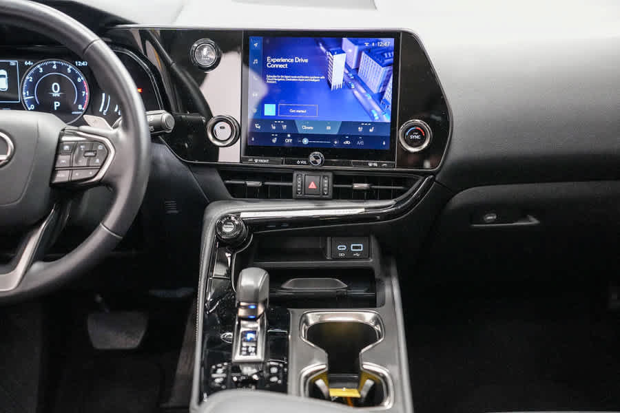 Used 2025 Lexus NX 350 AWD w/ Cold Area Package image 13