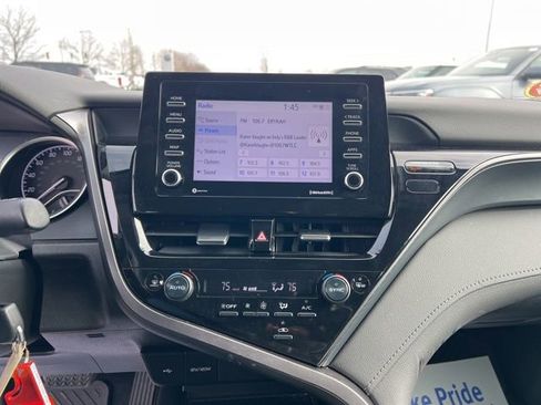 Used 2023 Toyota Camry LE image 16