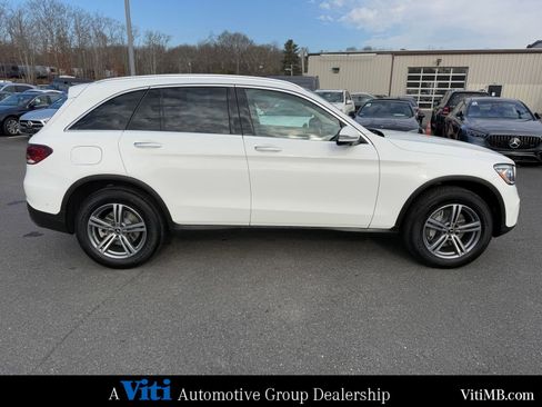 Certified 2021 Mercedes-Benz GLC 300 4MATIC image 9