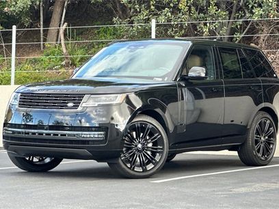 New 2025 Land Rover Range Rover SE