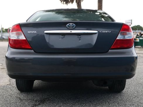 Used 2003 Toyota Camry LE FWD image 5
