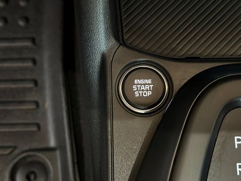 Used 2025 Kia K4 FWD image 21