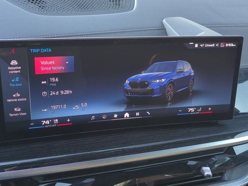 Used 2025 BMW X5 M60i image 22