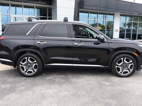 Used 2025 Hyundai Palisade SEL FWD image 9