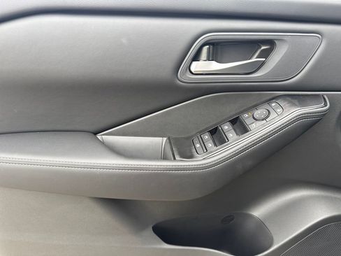 New 2026 Nissan Rogue SV w/ Cold Weather Package FWD image 17