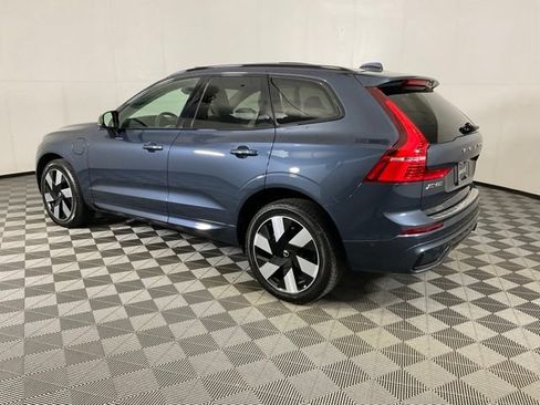 Certified 2024 Volvo XC60 T8 Plus w/ Protection Package Premier AWD/4WD image 4