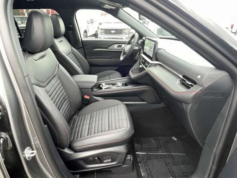 New 2026 Ford Explorer ST-Line AWD/4WD image 24