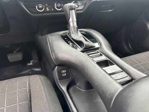 Used 2025 Honda HR-V LX image 25