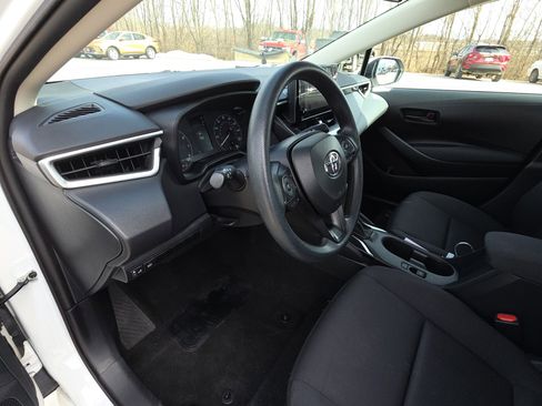 Used 2024 Toyota Corolla LE image 14