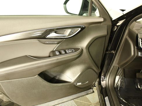 Used 2024 Buick Envision Preferred image 36