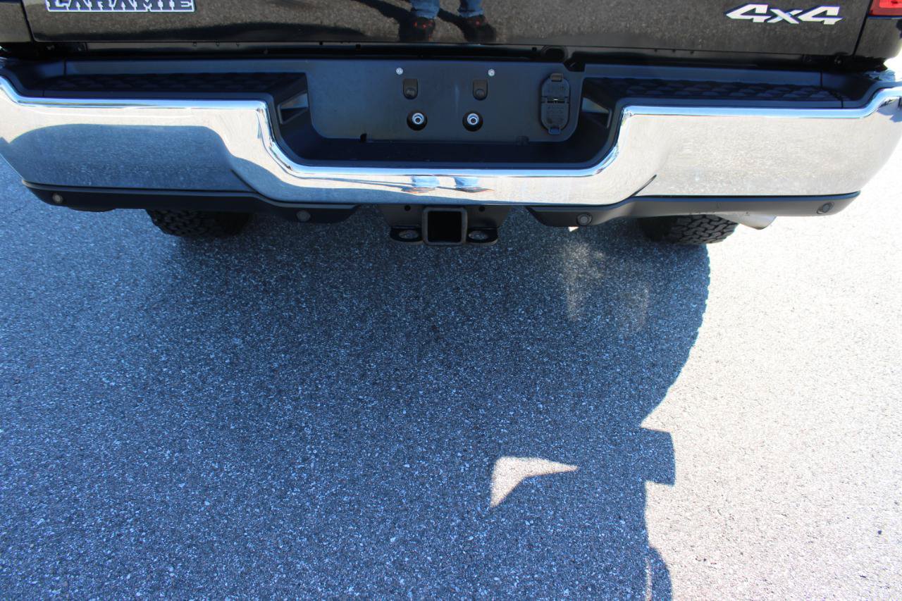 Used 2019 RAM 3500 Laramie AWD/4WD image 6