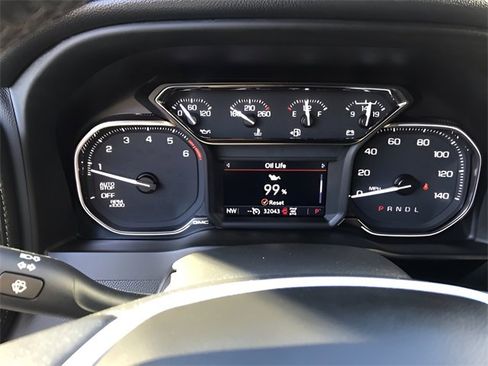 Used 2022 GMC Sierra 1500 Elevation image 16