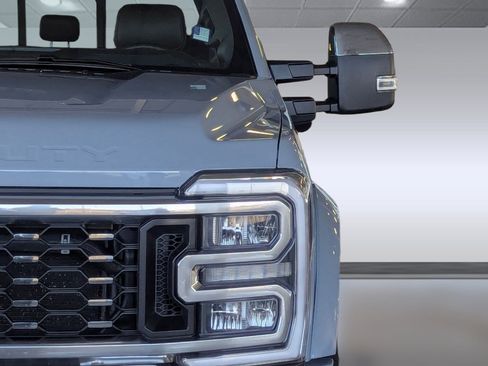 Certified 2025 Ford F450 King Ranch w/ Chrome Package image 10