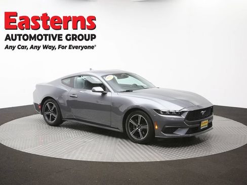 Used 2025 Ford Mustang Coupe RWD image 45