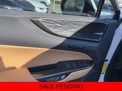 Certified 2025 Lexus NX 250 FWD w/ Towing Package (2000 Lbs) image 13