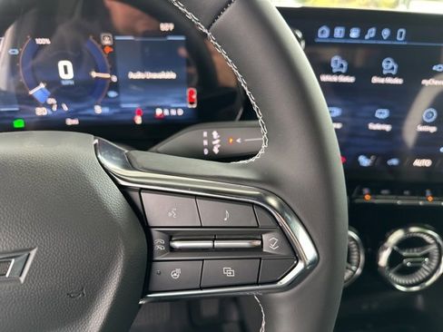 New 2026 Chevrolet Blazer EV LT image 23