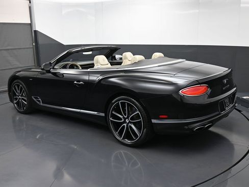 Certified 2023 Bentley Continental GT V8 AWD/4WD image 35
