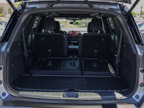 New 2026 Nissan Pathfinder Rock Creek AWD/4WD image 16