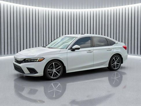 Certified 2022 Honda Civic Touring image 11