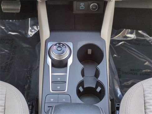 Certified 2021 Ford Escape SE w/ Convenience Package image 19