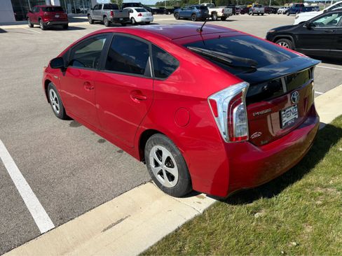 Used 2015 Toyota Prius Two FWD image 5