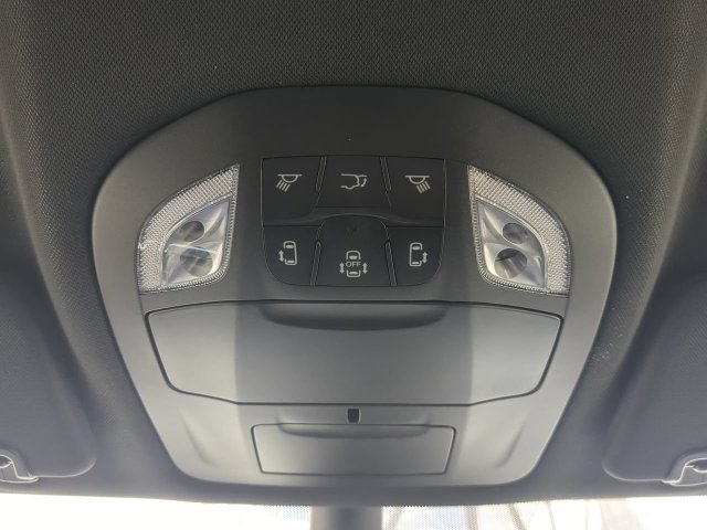 New 2026 Chrysler Pacifica Select FWD image 24