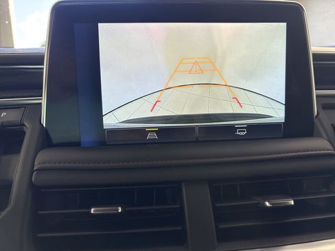 Used 2022 Chevrolet Tahoe RST image 28