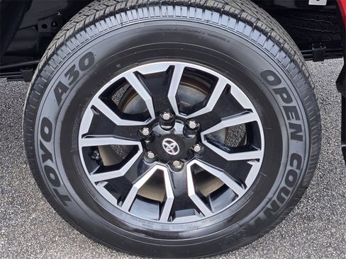 Used 2023 Toyota Tacoma TRD Sport w/ TRD Premium Sport Package image 8