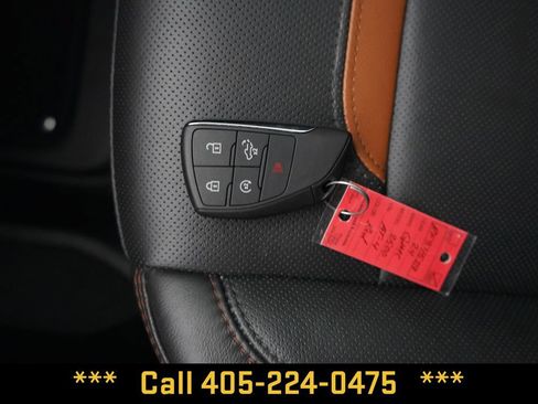 Used 2024 GMC Sierra 2500 AT4 w/ AT4 Preferred Package AWD/4WD image 50