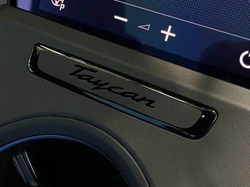 Used 2024 Porsche Taycan GTS w/ Premium Package (P6U) image 41